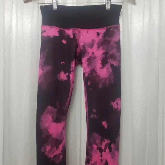 Lululemon Sz 4 Wunder Under Pant In Fuschia & Black Tie-Dye - Picture 4 of 12